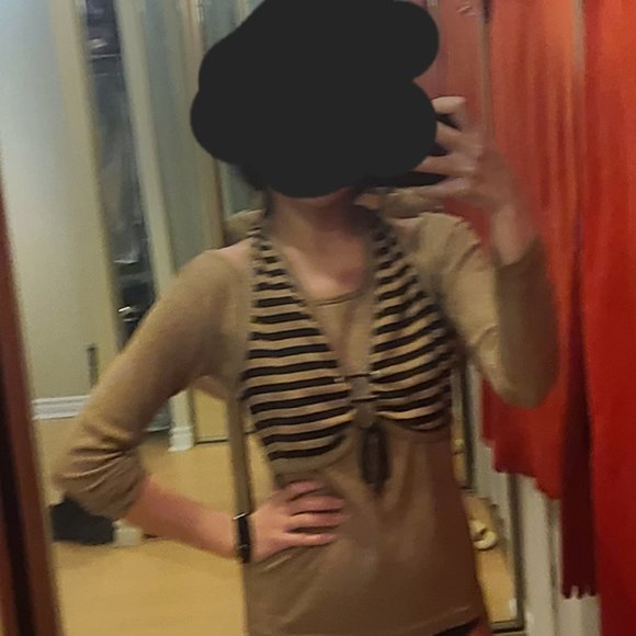 Top/Blouse - Picture 3 of 3